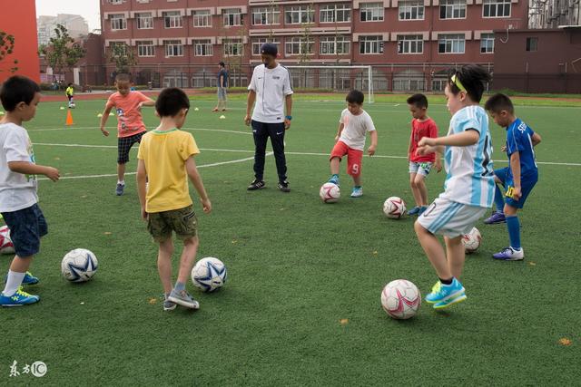 首钢签下外援香农-埃文斯 上赛季西甲场均17分